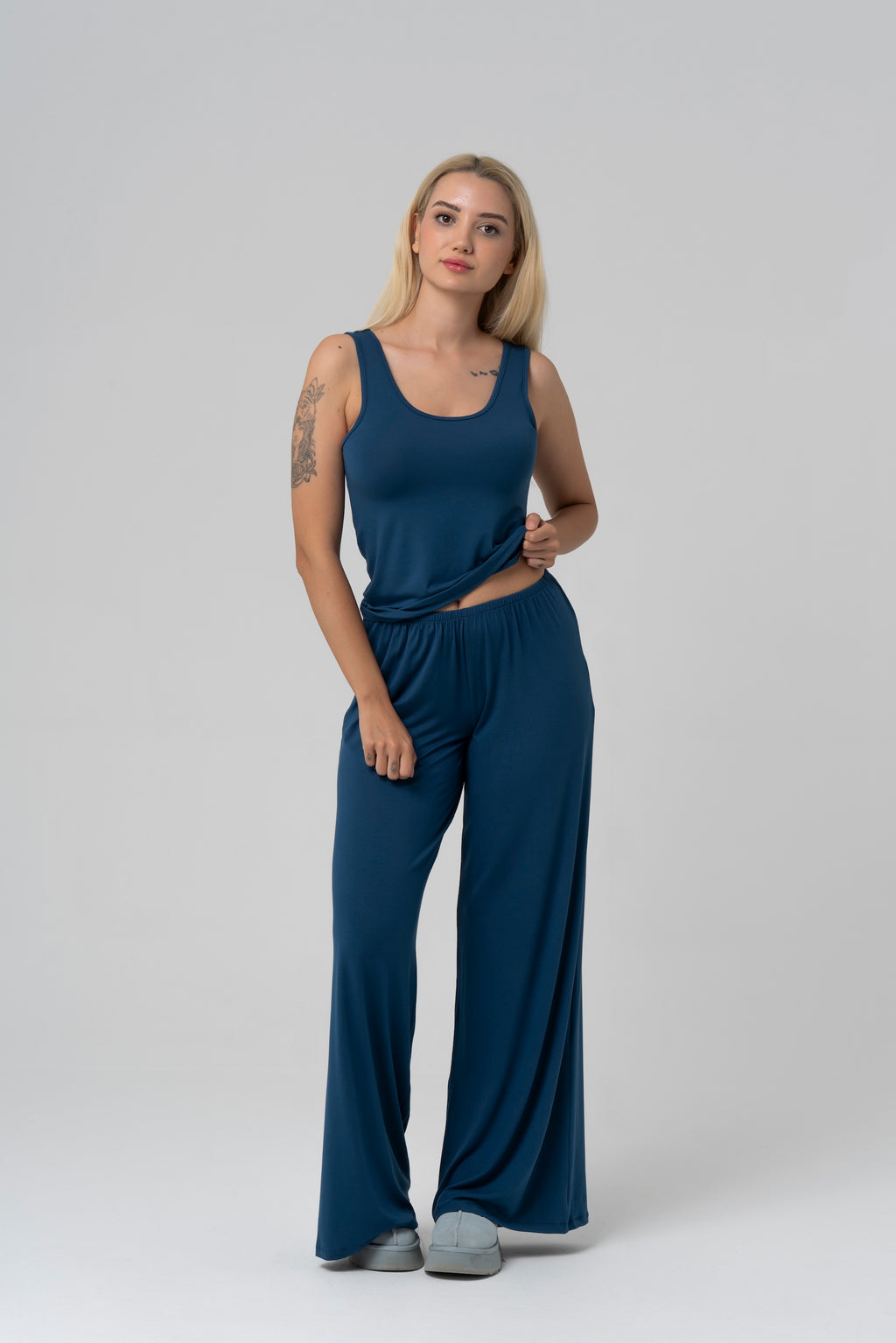 LUSH Atlet — Lacivert